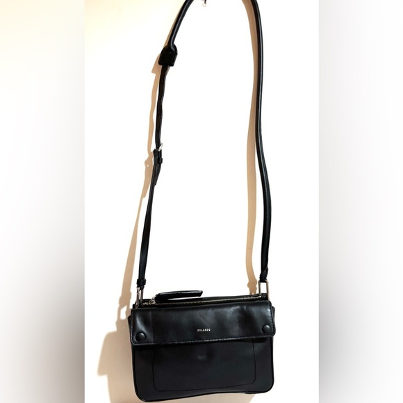 Delaroq Leather Crossbody Bag - Picture 10 of 10